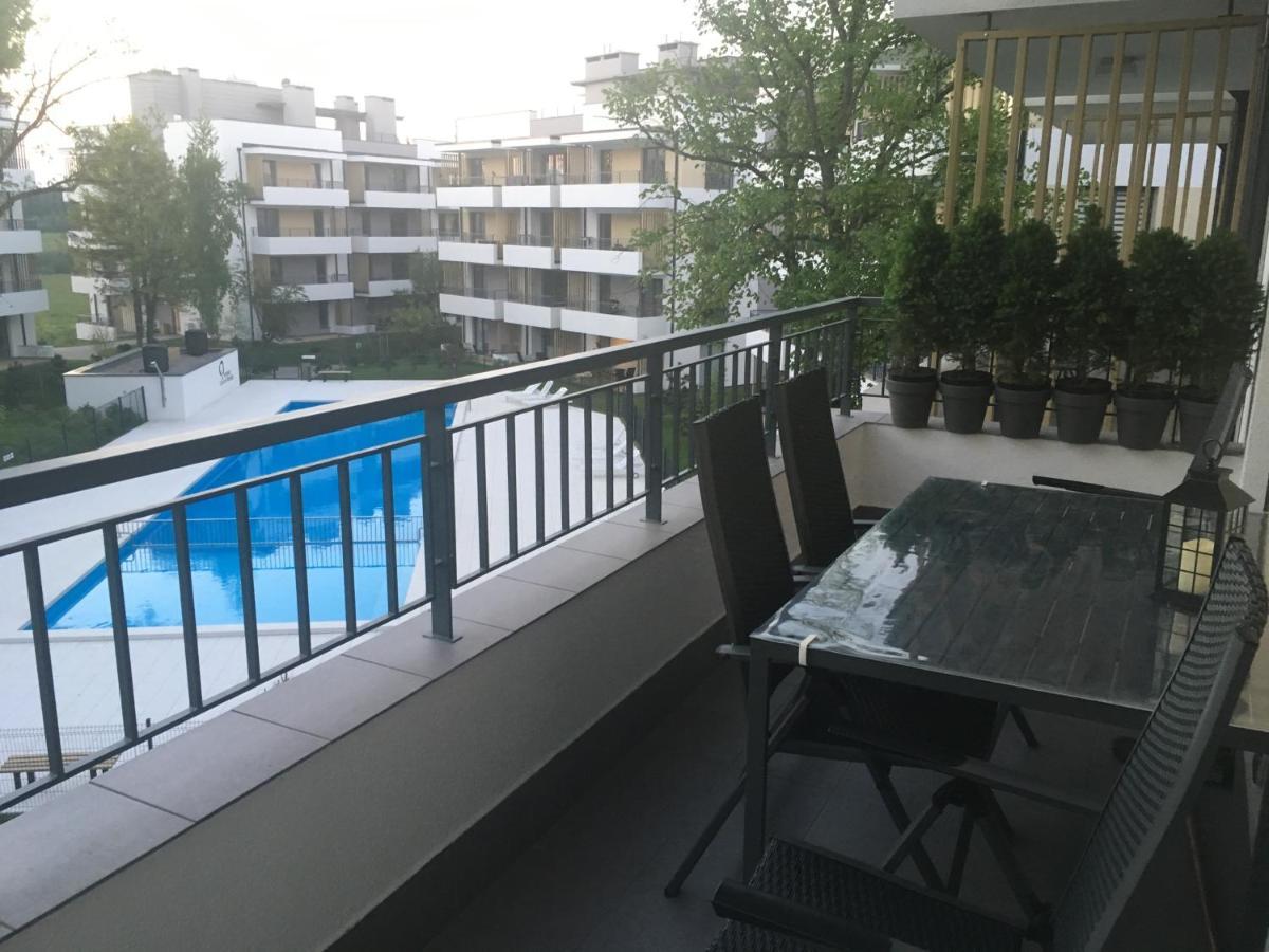 Apartament Deluxe 尤斯托尼莫斯基 外观 照片