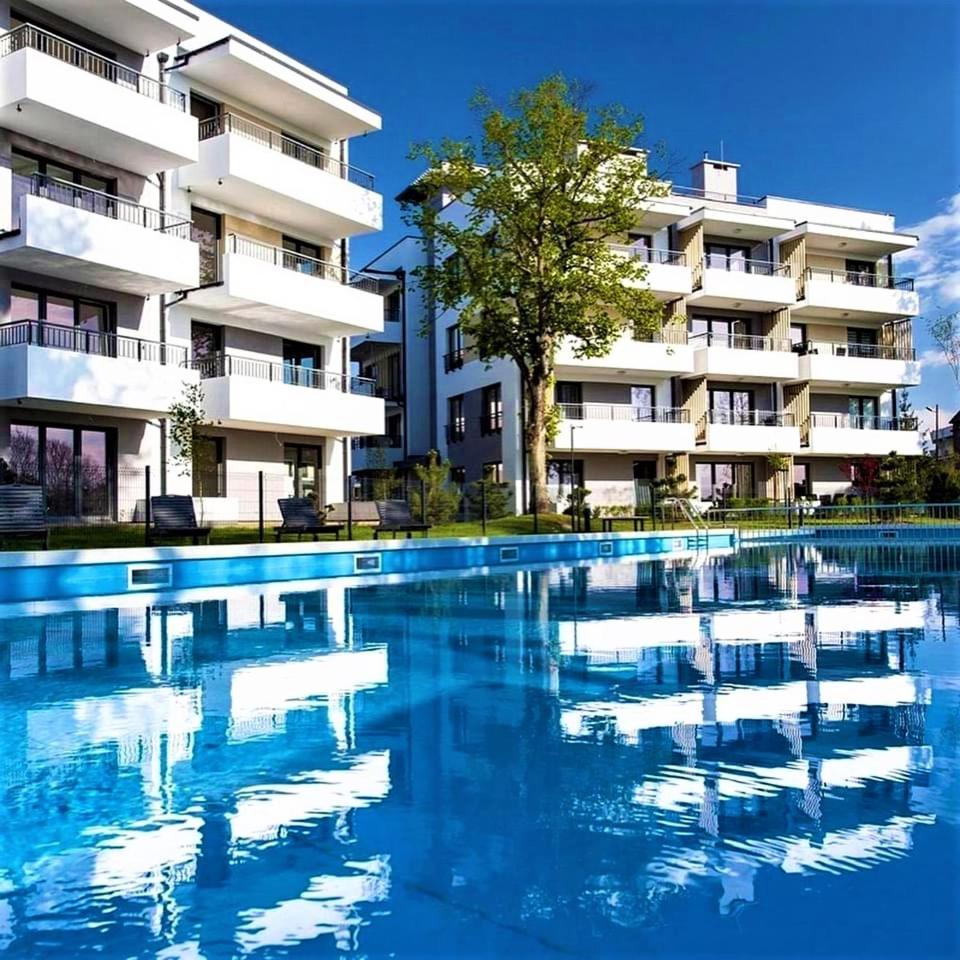 Apartament Deluxe 尤斯托尼莫斯基 外观 照片