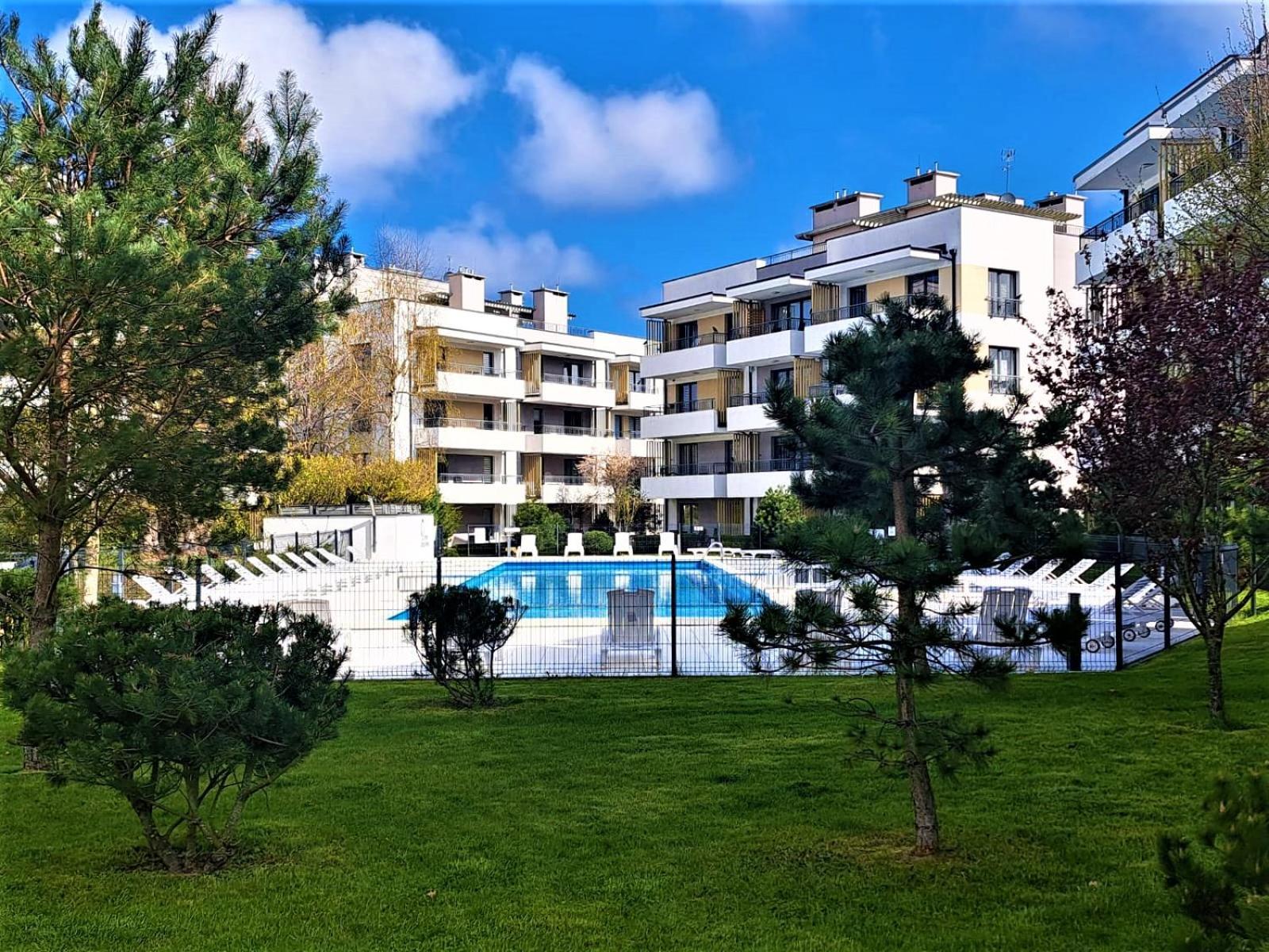 Apartament Deluxe 尤斯托尼莫斯基 外观 照片